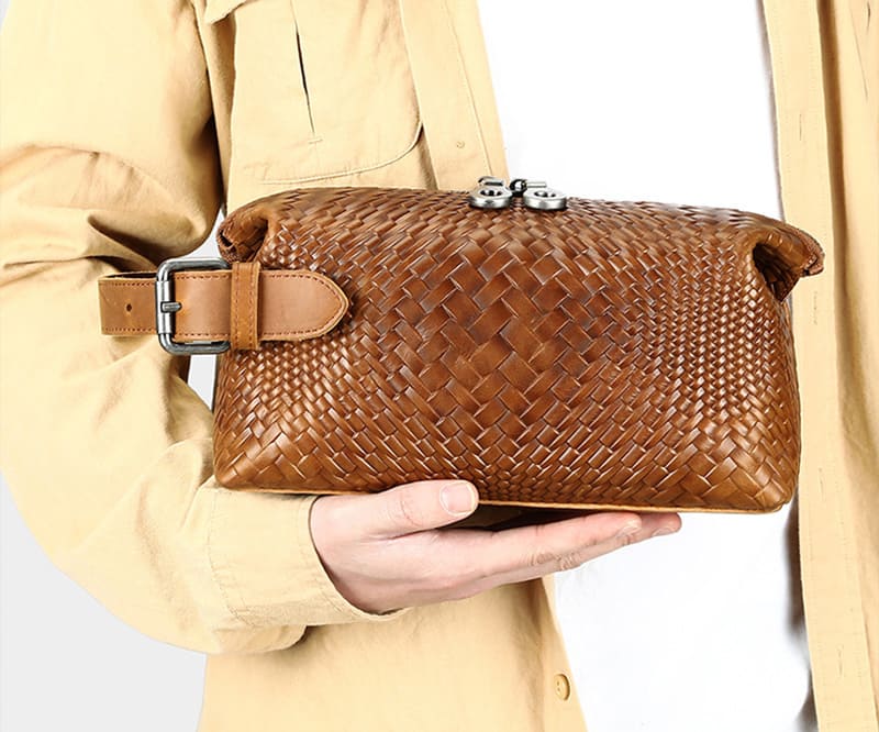 clutch geflochten leder
