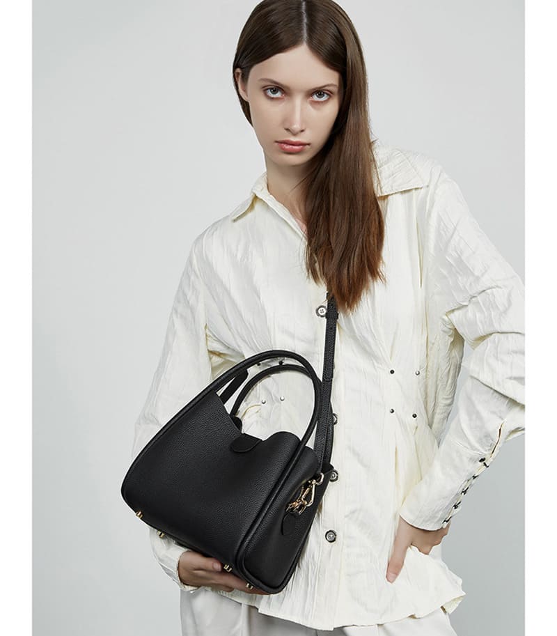 schultertasche damen leder