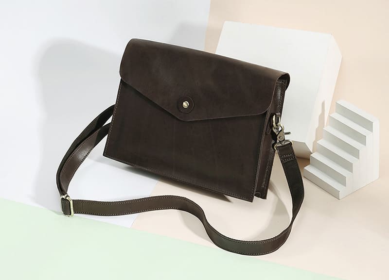 tasche mit handgelenkschlaufe