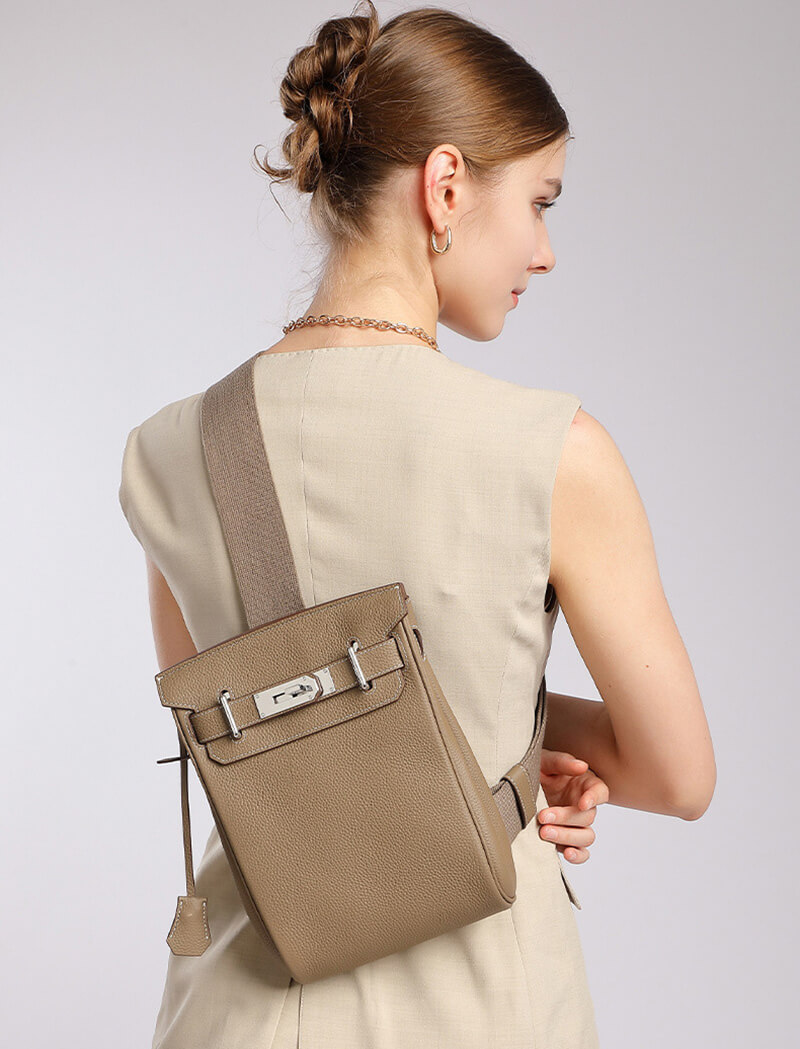 brusttasche damen leder