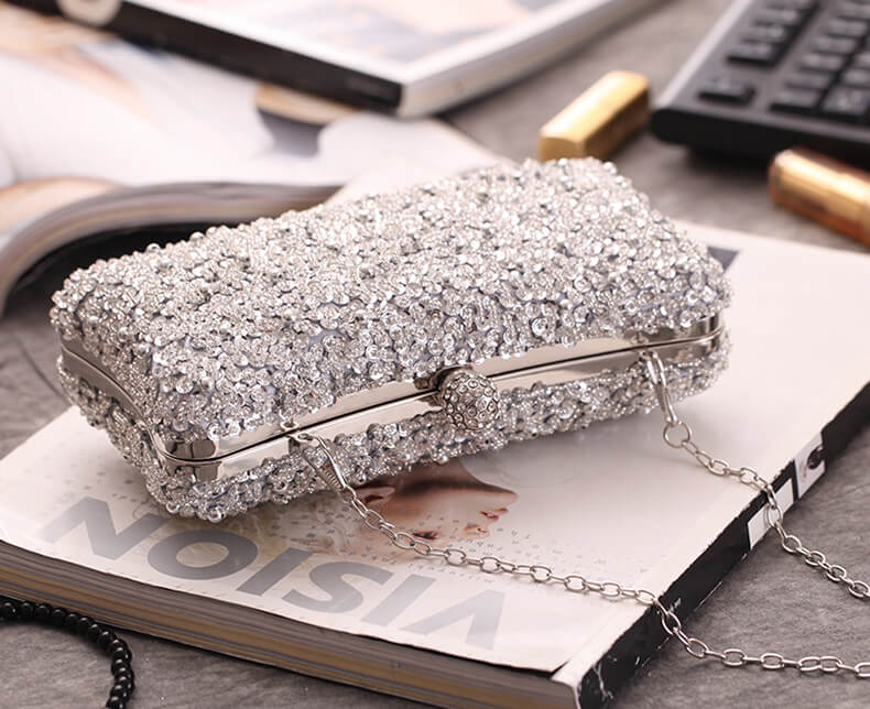 abendtasche perlen
