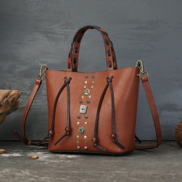 handtasche damen mit nieten