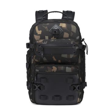 rucksack mit vielen fächern innen