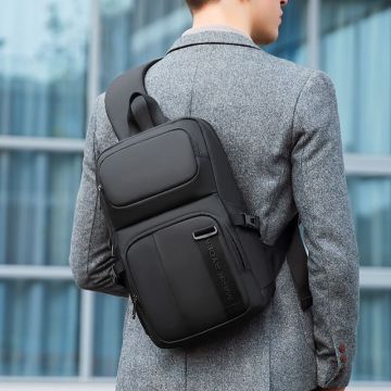 rucksack mit einem gurt