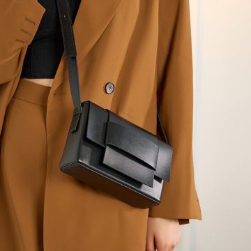 umhängetasche damen schwarz