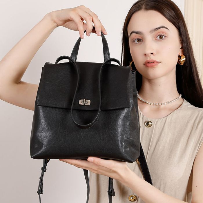 Damen Lederrucksack City Rucksack Schultertasche 2in1 Leder im Preppy-Stil