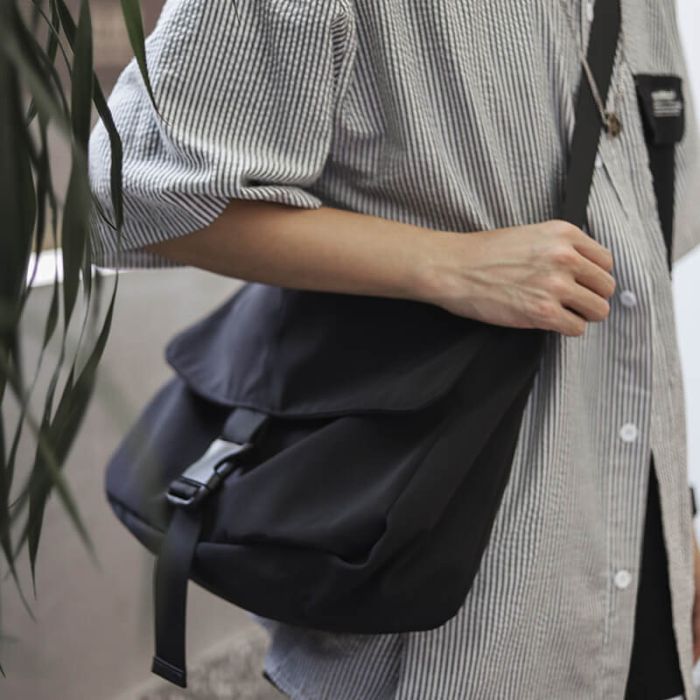 wasserdichte Umhängetasche Herren schwarz Nylon Messenger Bag