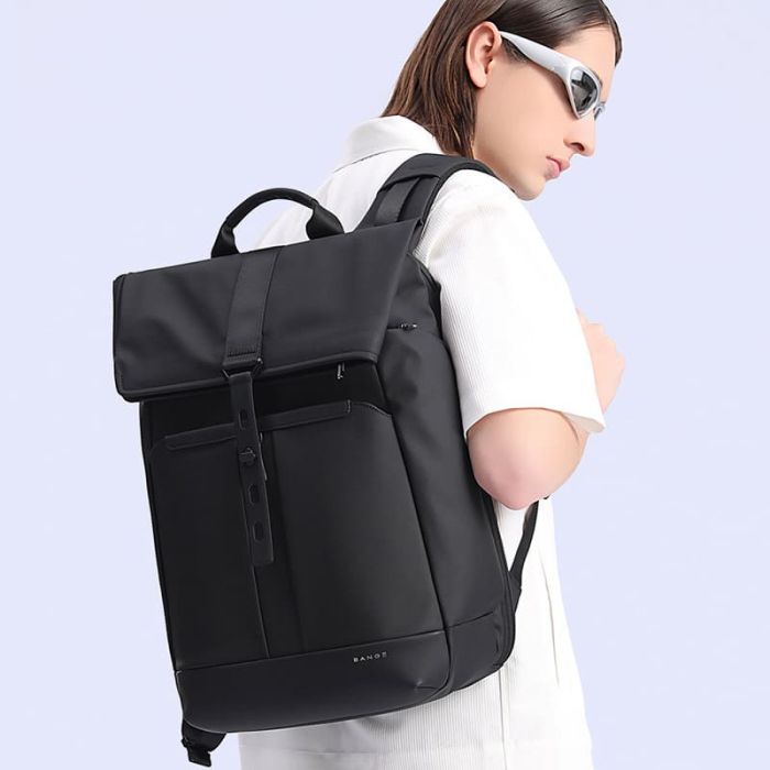 großer wasserdichter Rucksack Herren Rolltop mit Laptopfach
