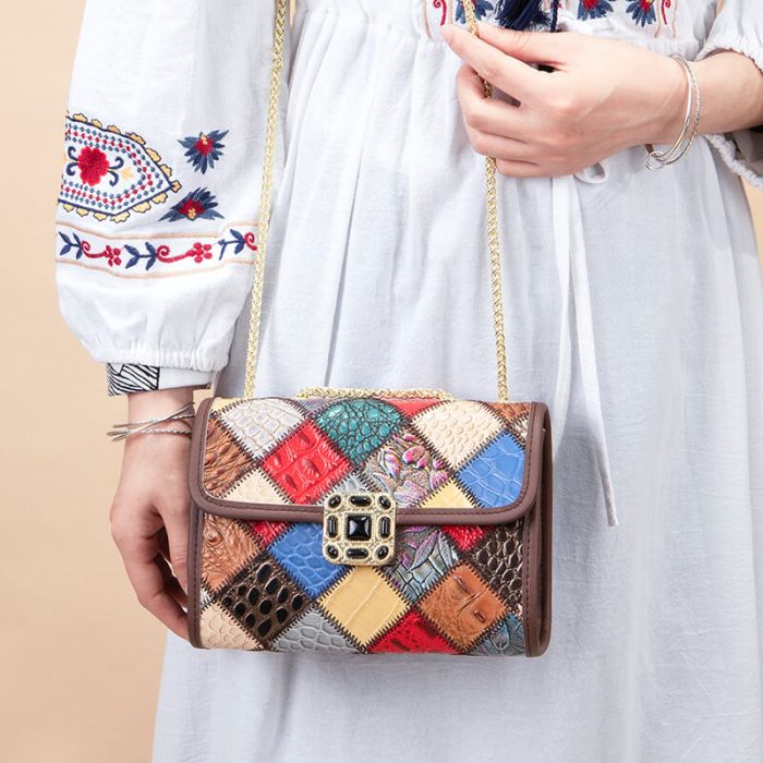 moderne Umhängetasche Damen Leder Frauen Schultertasche Patchwork mit Kette in 4 Farben