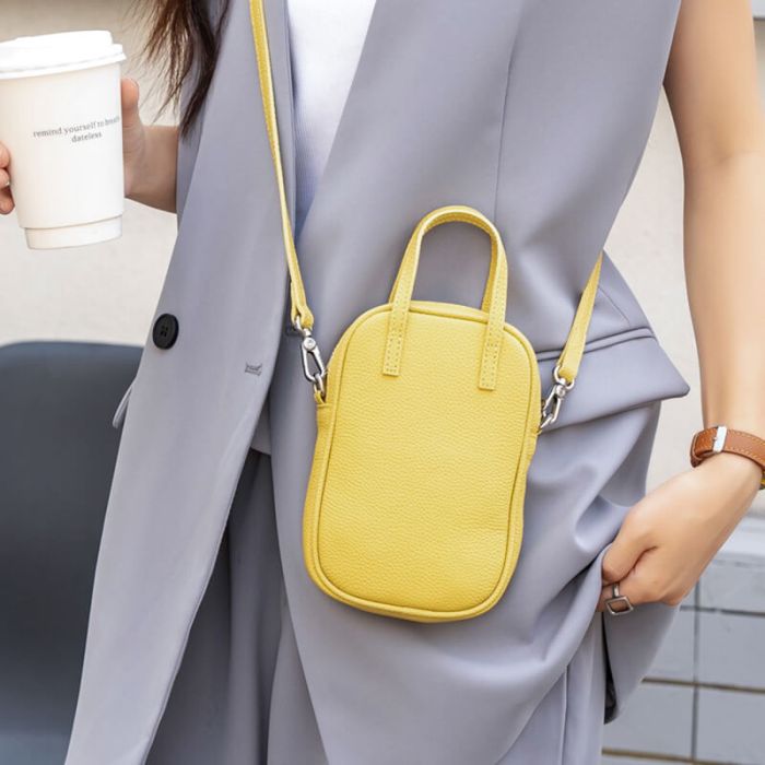 kleine Umhängetasche Leder Handytasche zum Umhängen in 7 Farben