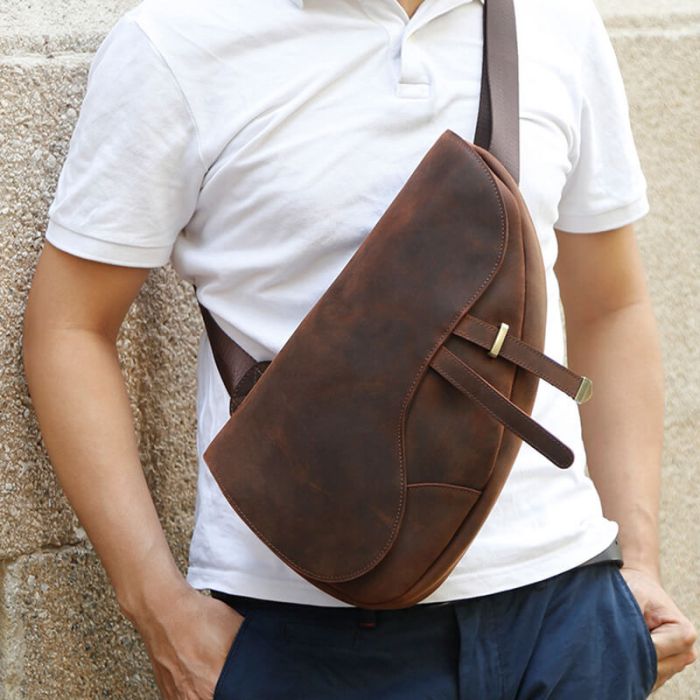hochwertig Brustbeutel Leder für Herren Rucksack mit 1 Gurt Brusttasche Braun