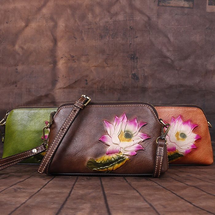 Vintage kleine Umhängetasche Damen aus Leder mit Lotos